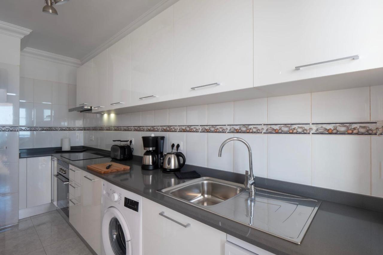 Comfortable And Modern Apartment Next To The Avenida Central In 蒂亚斯 外观 照片