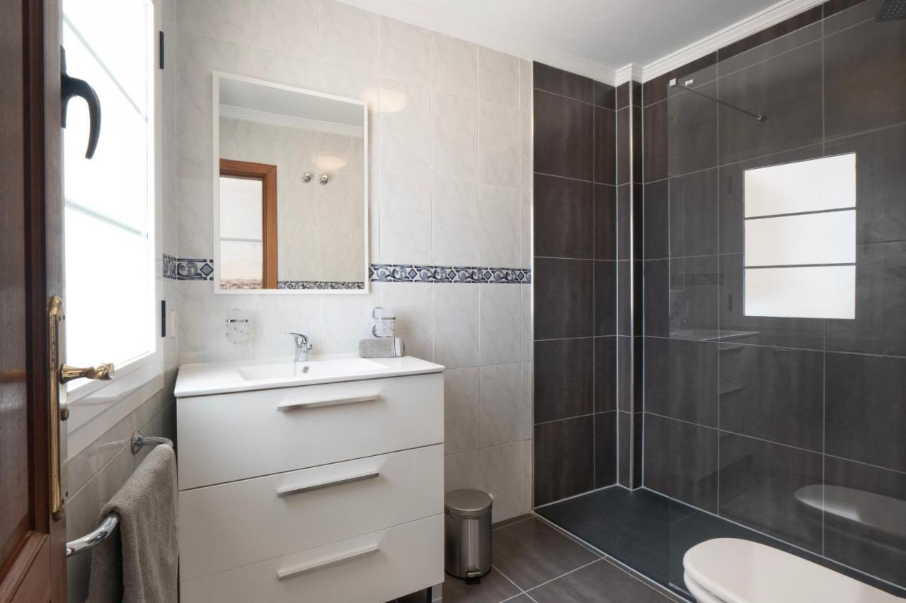 Comfortable And Modern Apartment Next To The Avenida Central In 蒂亚斯 外观 照片